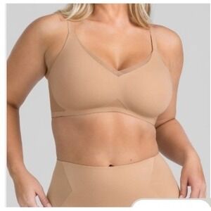 Honeylove Crossover Bra Wireless Support Sand Nude Nylon Blend Womens Size M